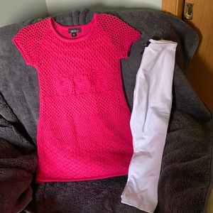 Girl’s Amy Byer tunic and leggings